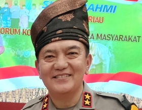 Iqbal Beri Isyarat Tinggalkan Polda Riau